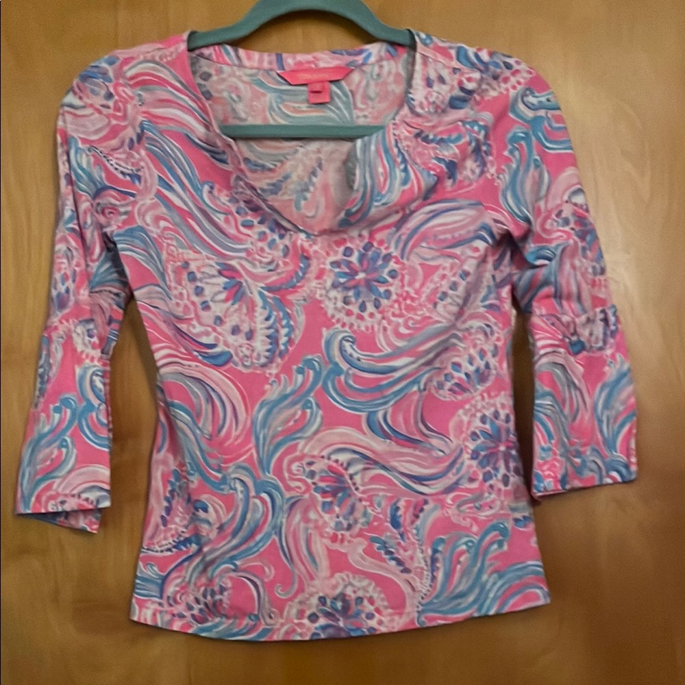 Lilly Pulitzer Pink Fitted 3/4 Sleeve Blouse